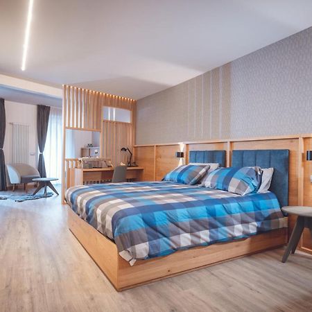 Il Sogno Bed and Breakfast Avio Exteriör bild