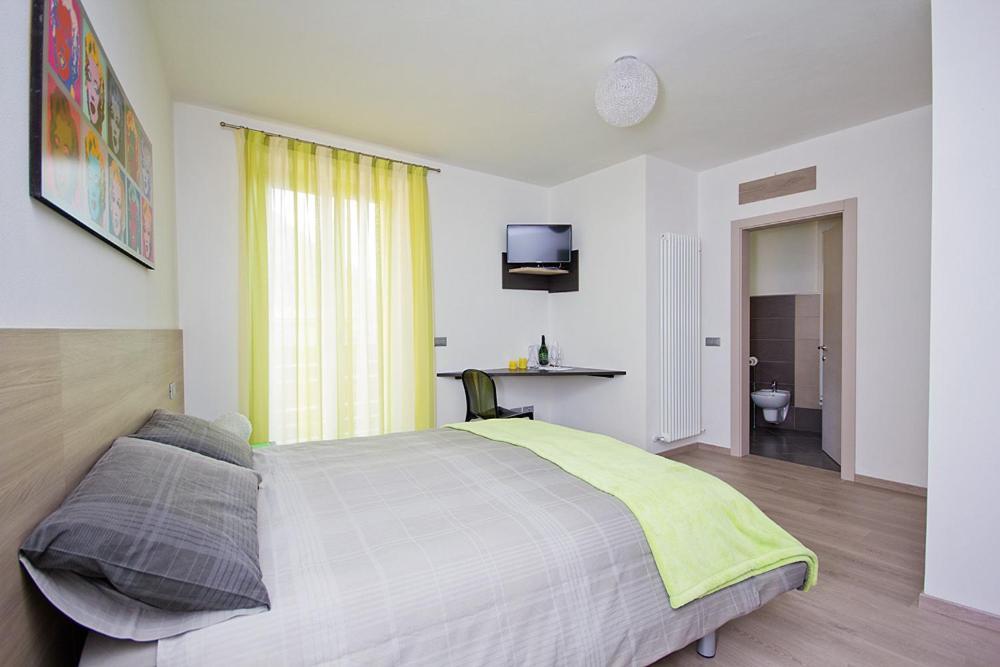 Il Sogno Bed and Breakfast Avio Exteriör bild