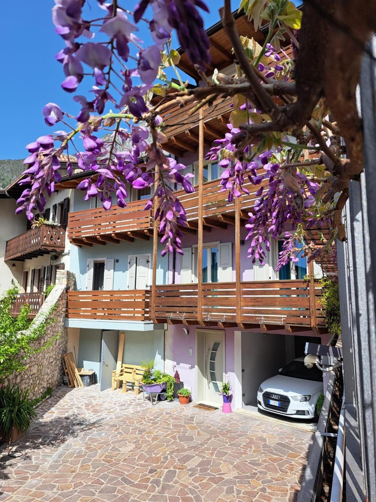 Il Sogno Bed and Breakfast Avio Exteriör bild