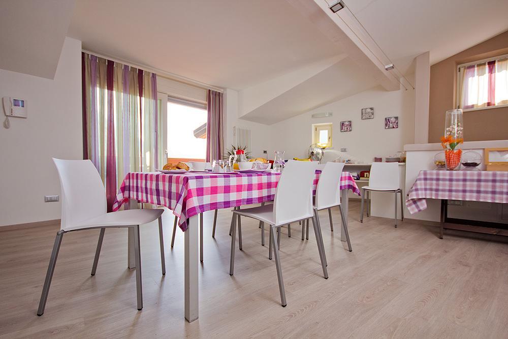 Il Sogno Bed and Breakfast Avio Exteriör bild